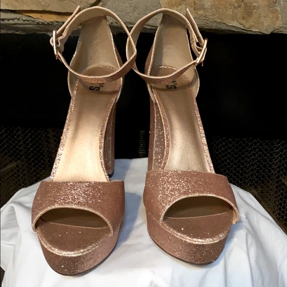 Platform heels